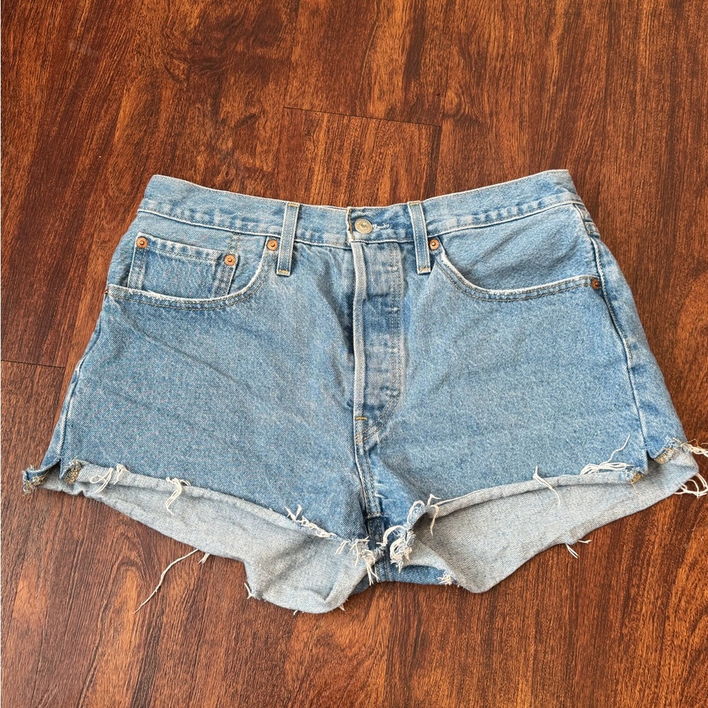 Levi’s 501 shorts